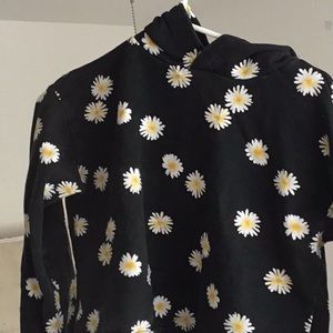 H&M’s sunflower sweatshirt